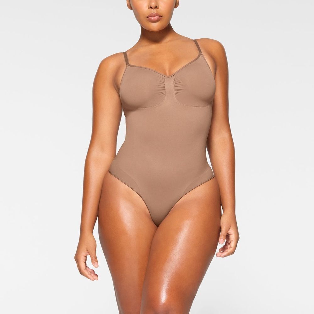 SEAMLESS SCULPT BRIEF BODYSUIT shapewear